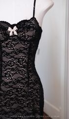 Đầm 2S Ren Kèm Charm