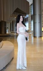 Đầm Ren Nền Hoa Đuôi Cá