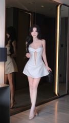 Đầm Khoét Lưới Viền Châu