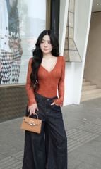 Áo Lưới Đính Đá Cổ V