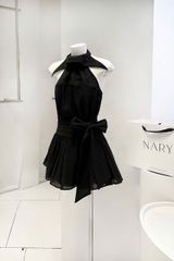 Đầm Yếm Cột Nơ Eo