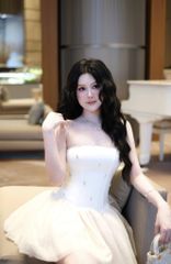 Đầm Cup Kết Viền Đá