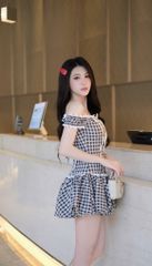 Đầm Caro Bẹt Vai Viền Xô