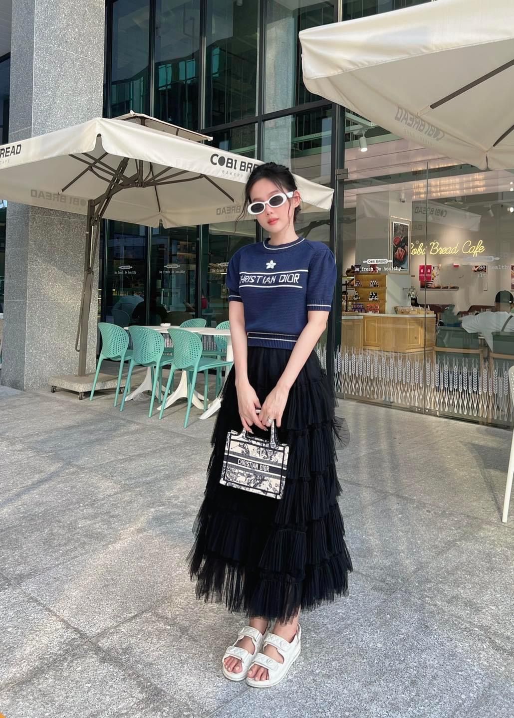 CV Lưới Xòe 5 Tầng