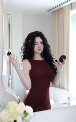 Đầm Ren Đuôi Cá Hở Lưng