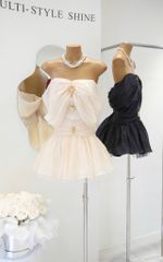 Đầm Voan Trễ Vai Kèm Charm
