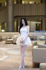 Đầm Cup Kết Viền Đá