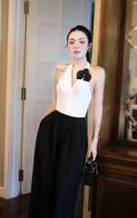 Jum Yếm Kèm Cài Hoa