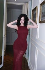 Đầm Ren Đuôi Cá Hở Lưng