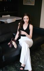 Áo Thun Balo Cổ V