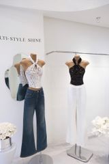 Áo Yếm Ren Nền Hoa