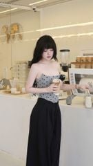 Áo Cup Chấm Bi Kèm Hoa