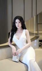 Đầm Thun Cổ V Đính Hoa