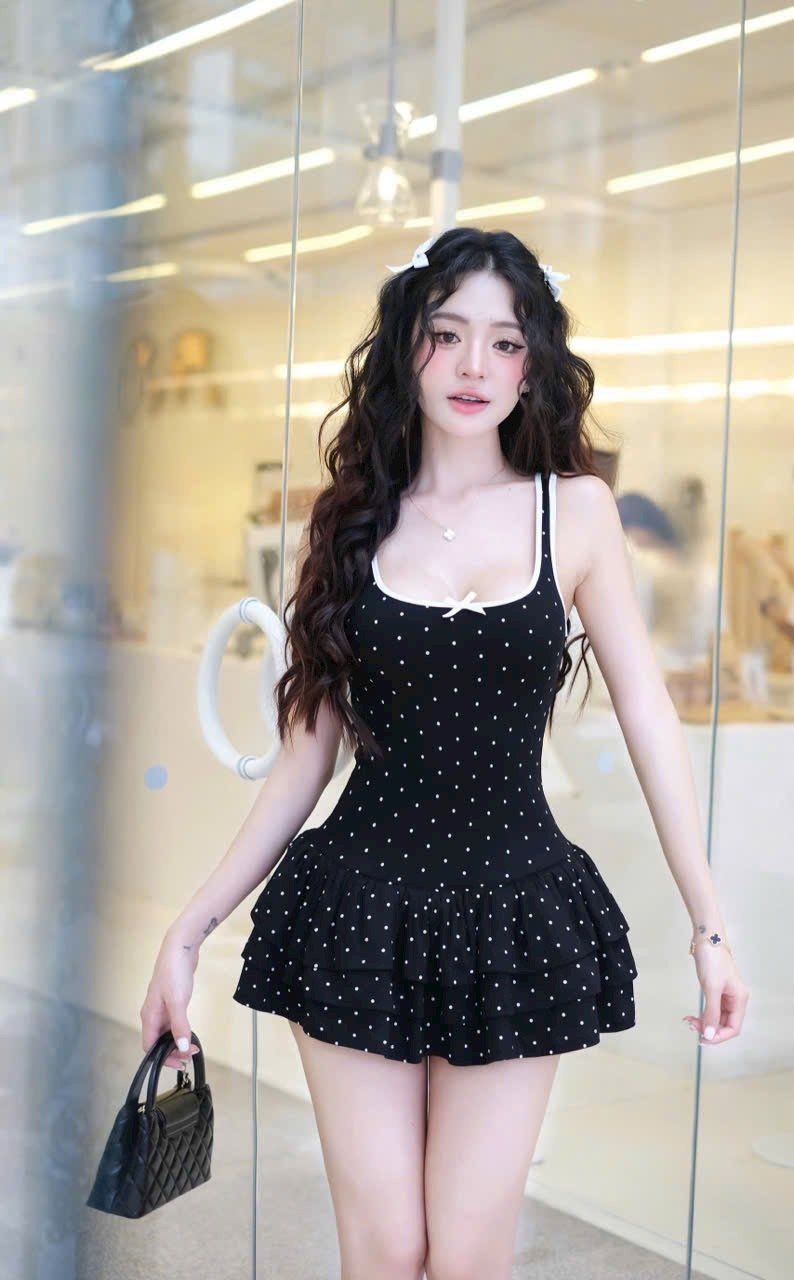 Đầm Chấm Bi Tầng Viền Màu
