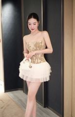 Đầm Cup Nền Hoa Lưới Tầng