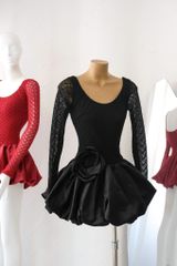 Đầm Ren Cổ U Đính Bông