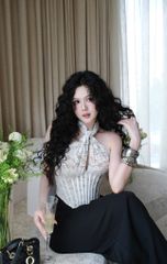 Áo Yếm Ren Nền Hoa