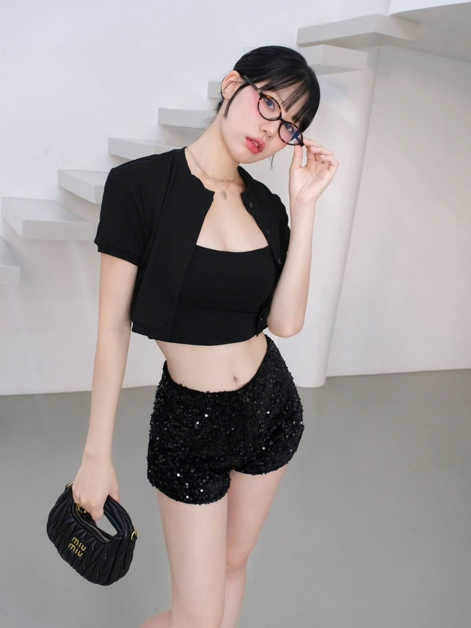 Set Áo Croptop + Quần Kim Sa