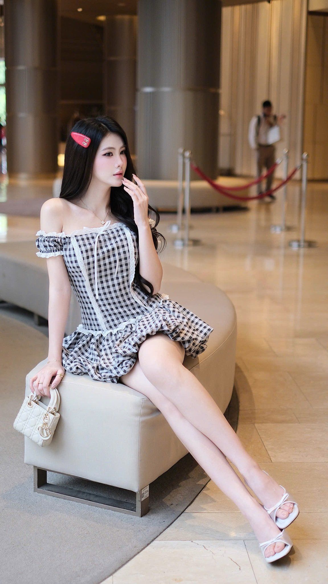 Đầm Caro Bẹt Vai Viền Xô