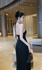 Maxi Yếm Lụa Kèm Hoa