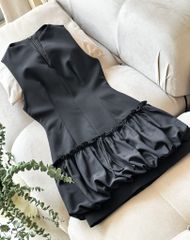 Đầm Ngắn Decollete Pump