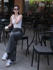 Áo Thun Gân 2s Cổ U