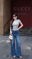 Áo Thun Cổ V Tay Con