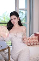 Đầm 2S Ren Kèm Charm