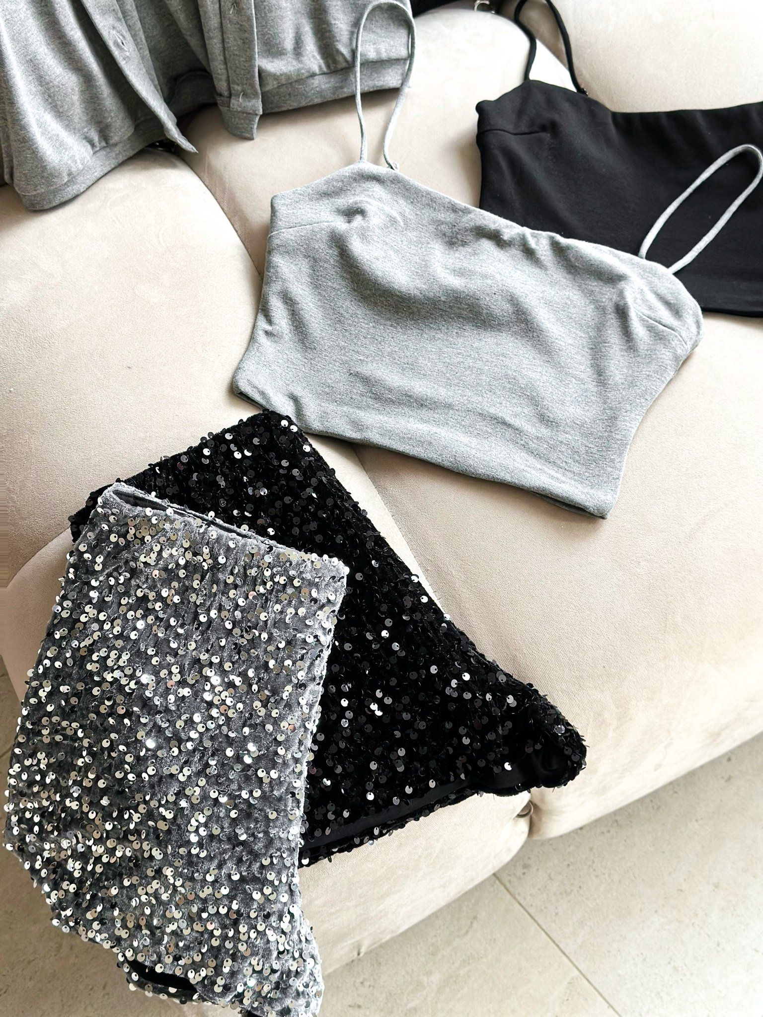 Set Áo Croptop + Quần Kim Sa