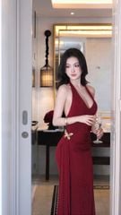 Đầm Yếm Hở Lưng Kèm Bướm