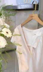 Đầm Lụa Suông Cổ V