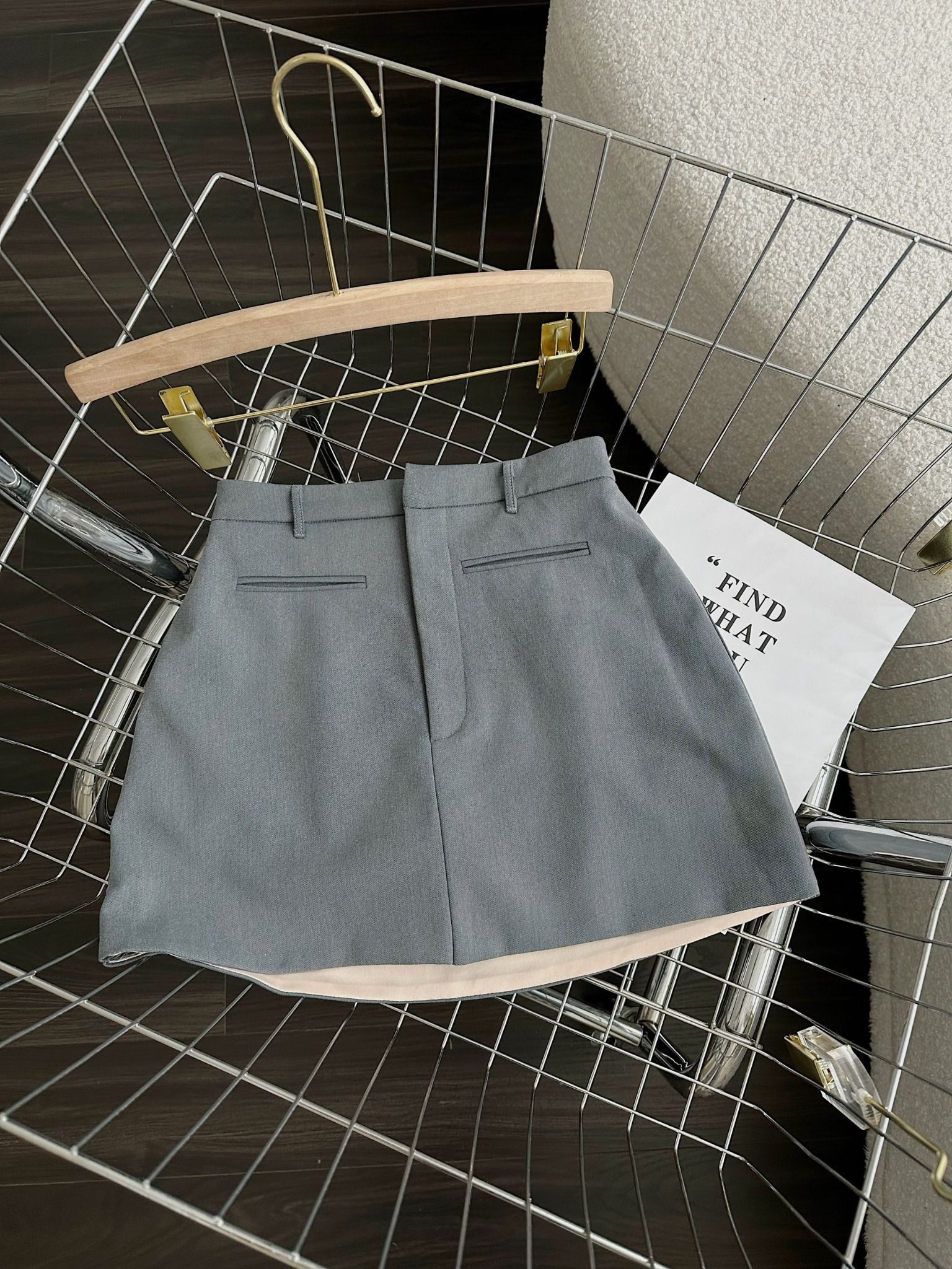 Chân Váy Túi Xẻ