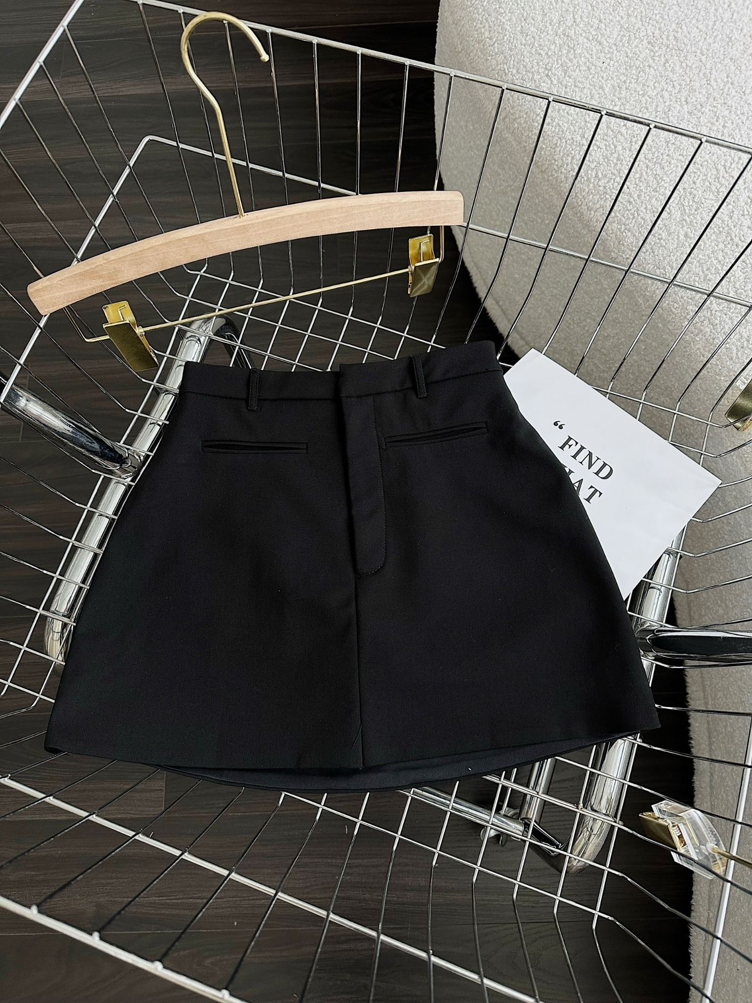 Chân Váy Túi Xẻ