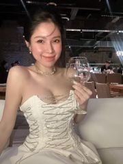 Áo Cúp Ngực Dây Đá Đan Chéo