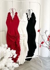 Đầm Bèo Yếm Đắp Chéo Đính Bông