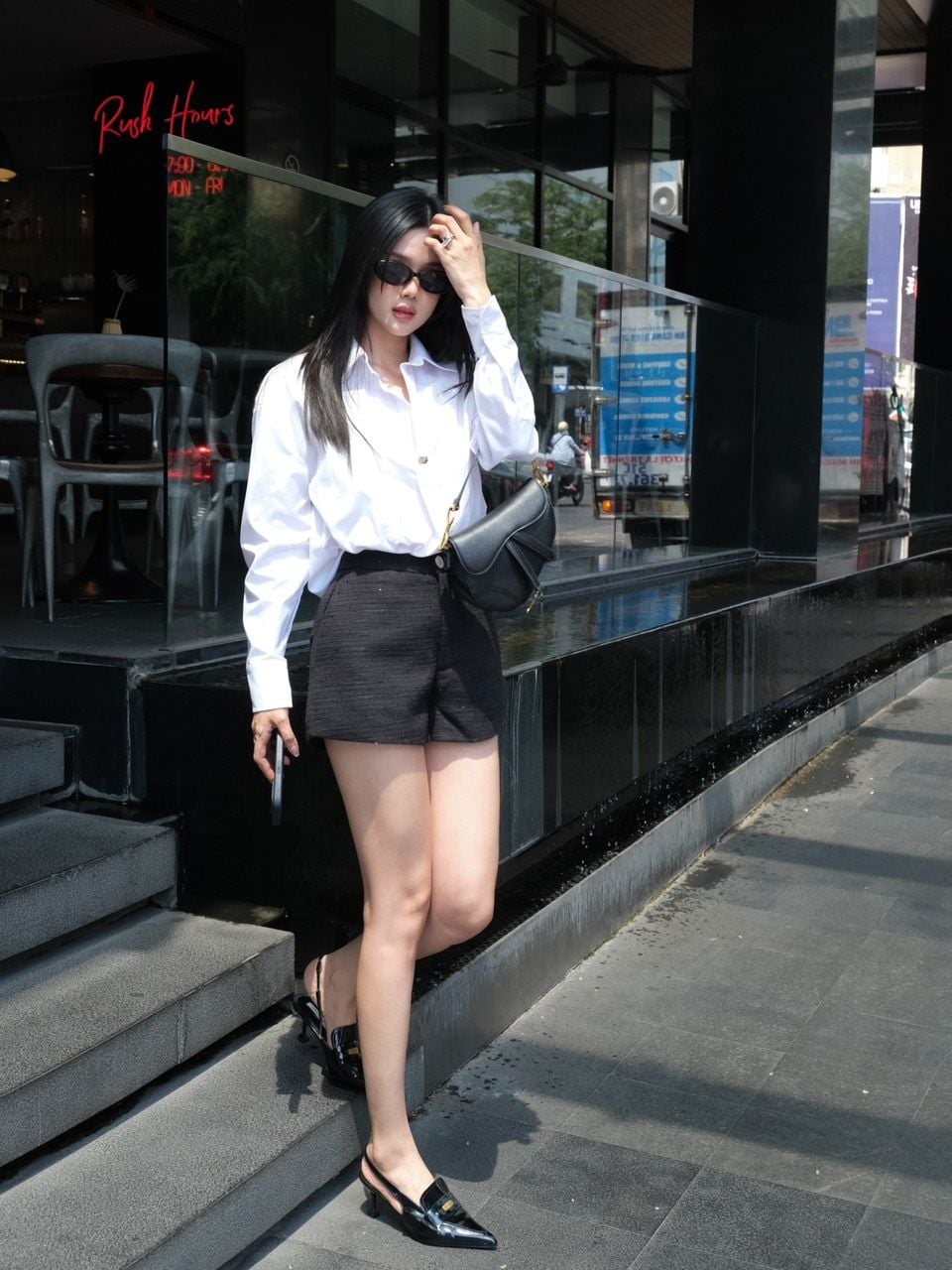 Áo Sơ Mi Cổ V