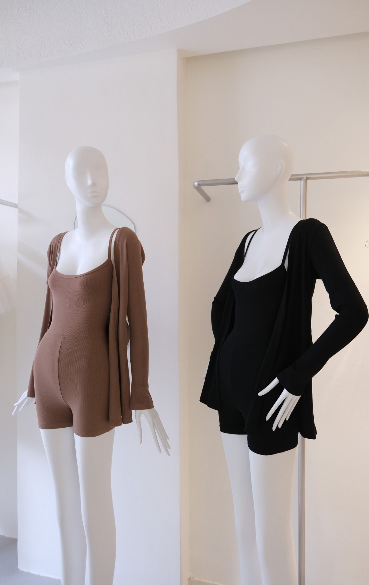 Jum Thun Gân 2S Kèm Khoác