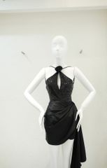 Đầm Yếm Lụa Kim Sa Đính Bông
