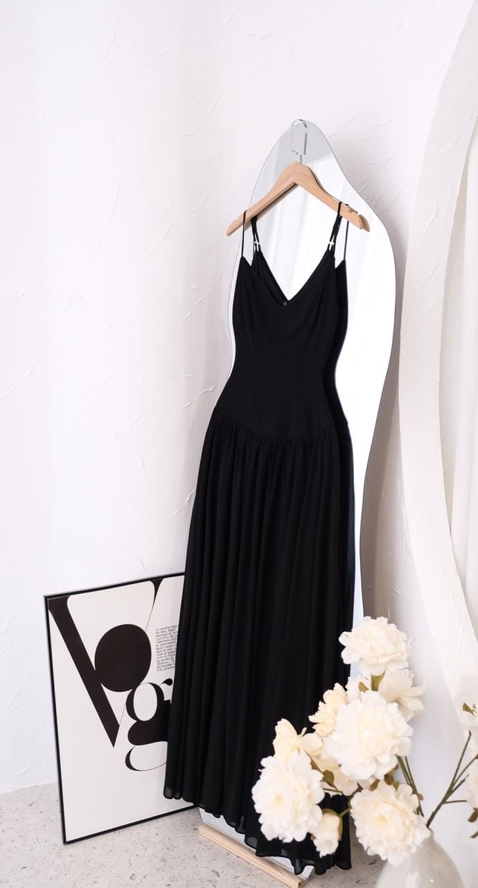 Maxi Cổ Tim 2S Trơn