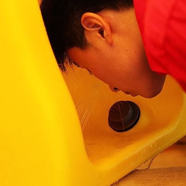 Bồn rửa mắt Sysbel di động kết hợp với xe đẩy – Bảo Hộ GARAN