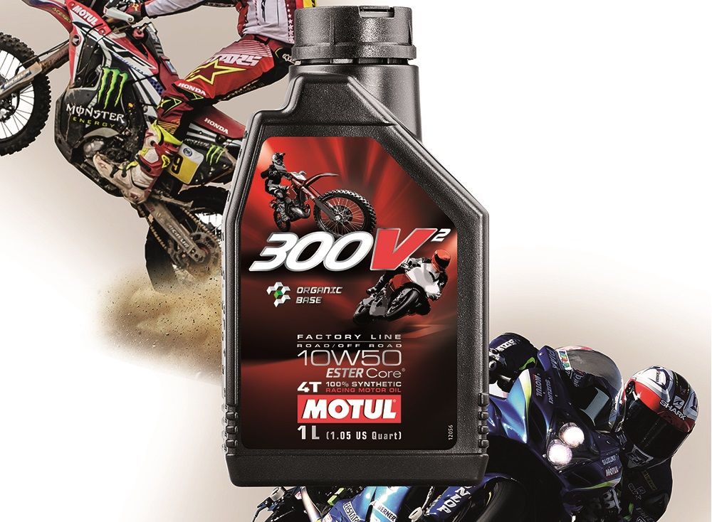  MOTUL 300V2 FACTORY LINE 10W50 chuyên cho xe độ nặng 