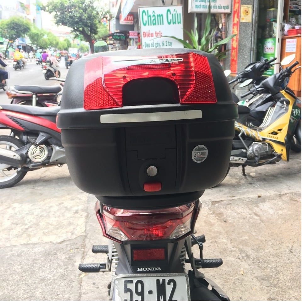  Honda Future 125FI gắn thùng GIVI E26NX 