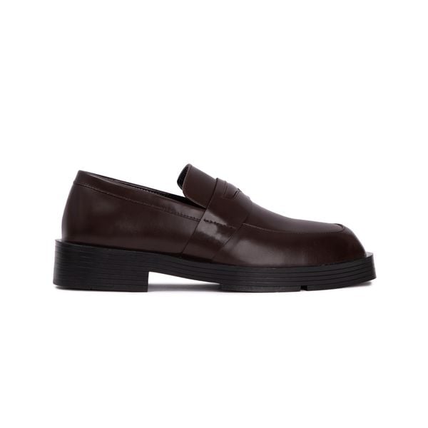 color_BROWN