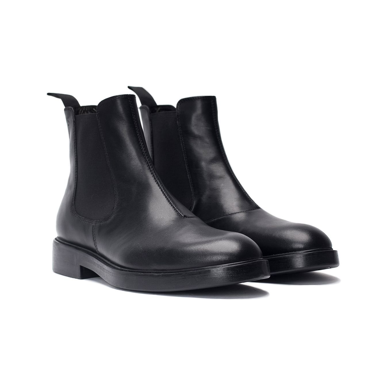 the modern chelsea boot