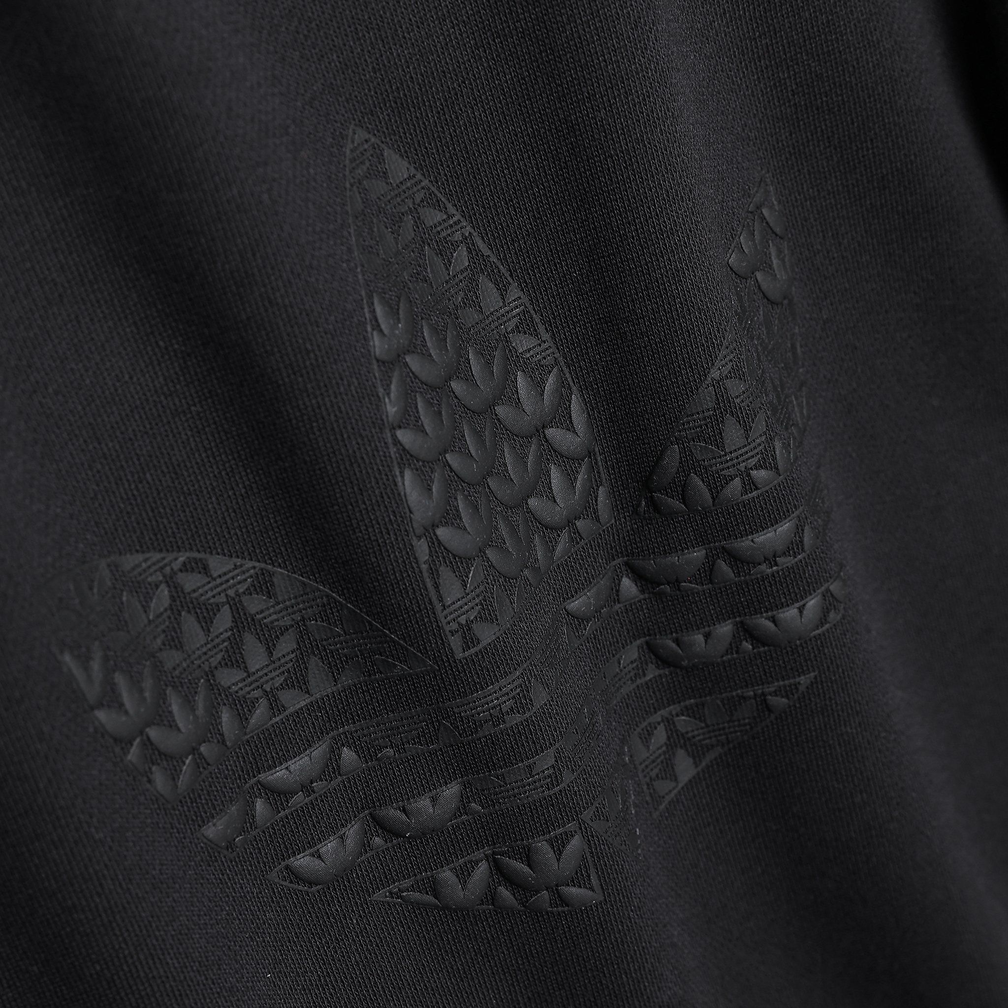  ÁO Adidas MONOGRAM GRAPHIC - HZ4159 