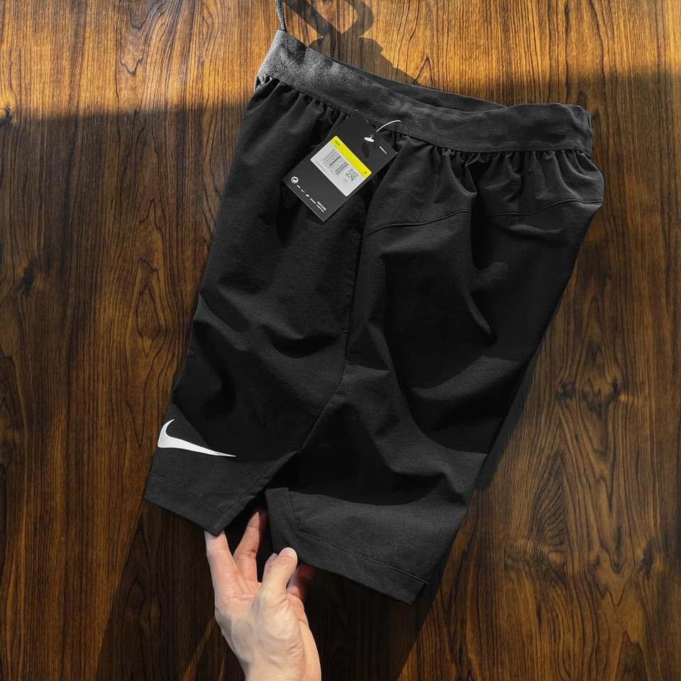  Short Nike Pro Training 