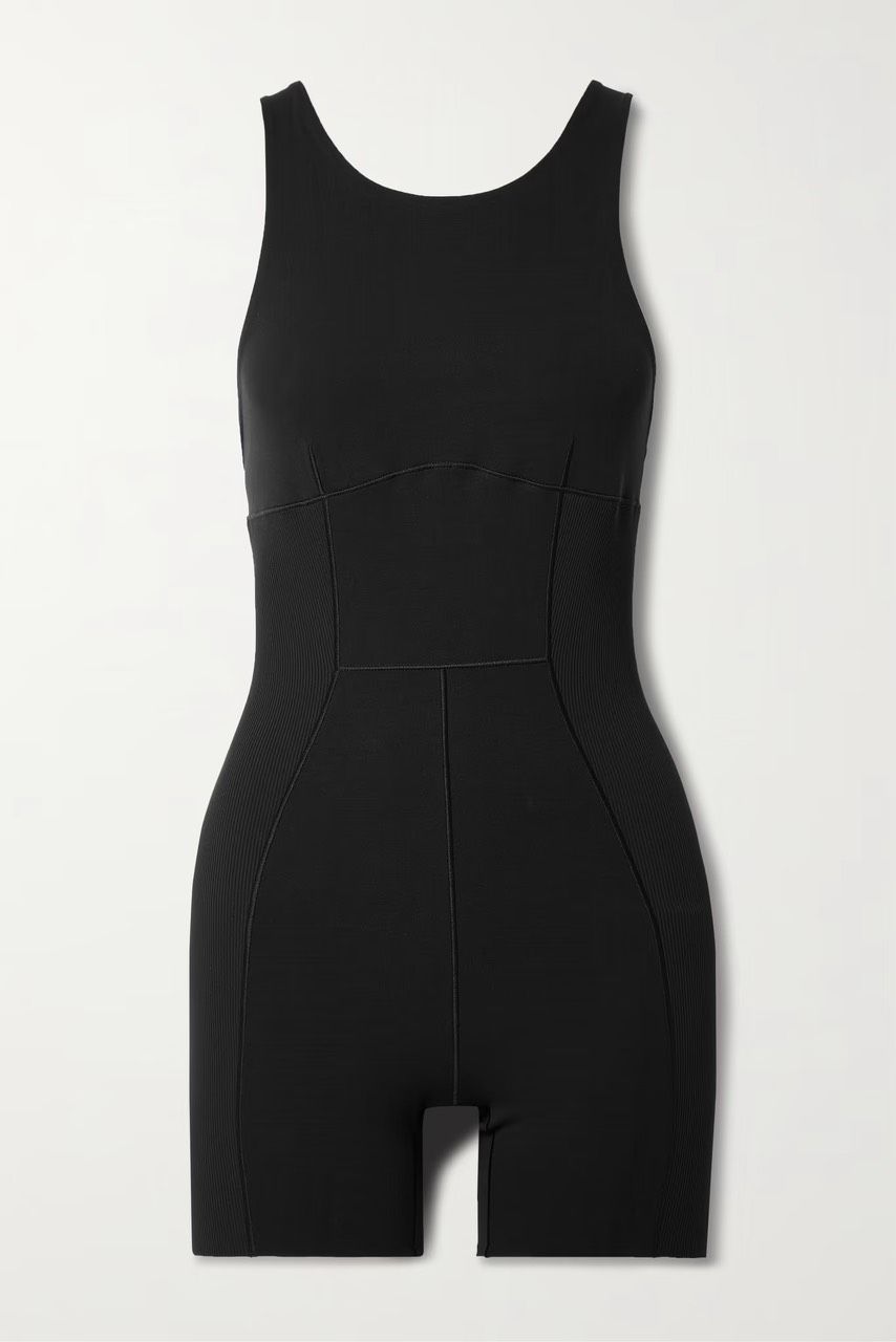  Nike Yoga Luxe 5