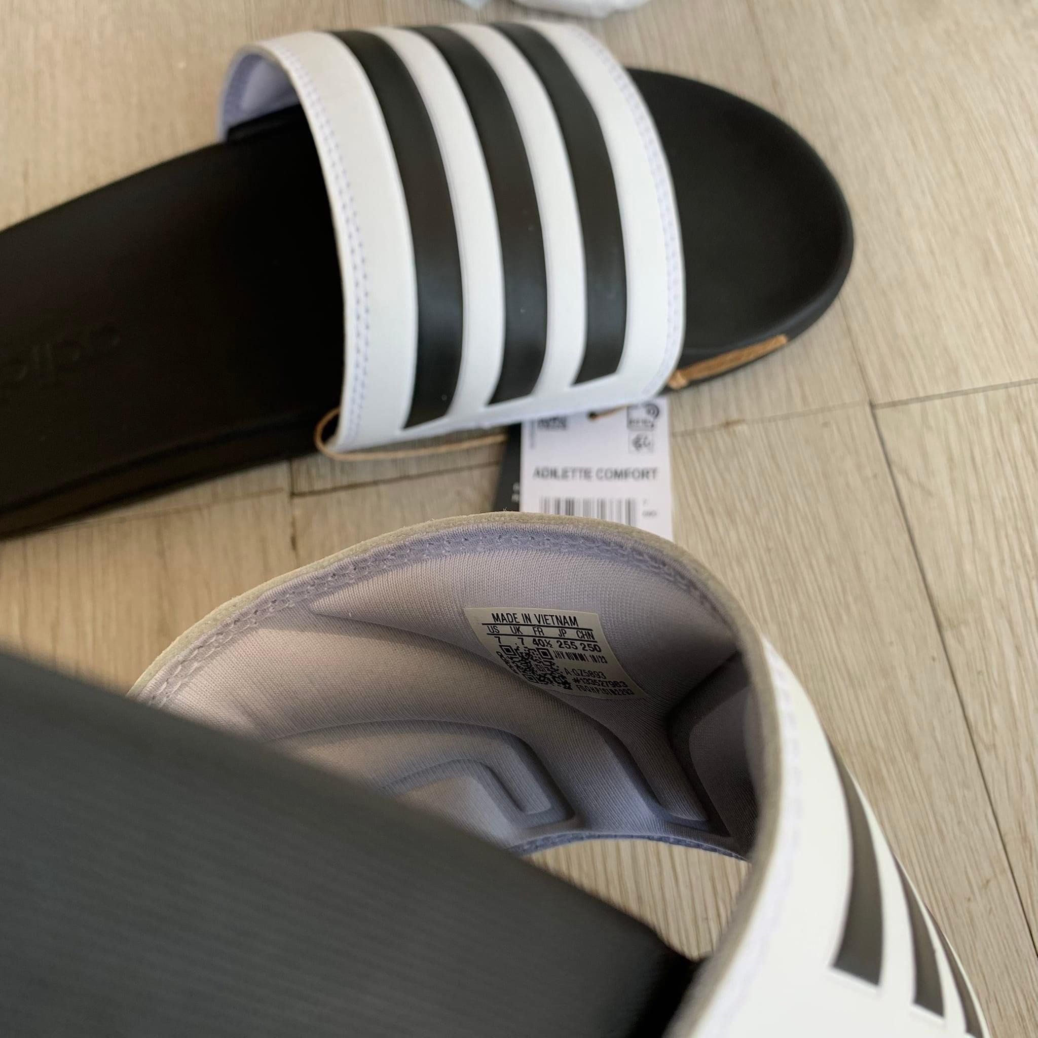  Dép Adidas Adilette Comfort Slides - GZ5893 