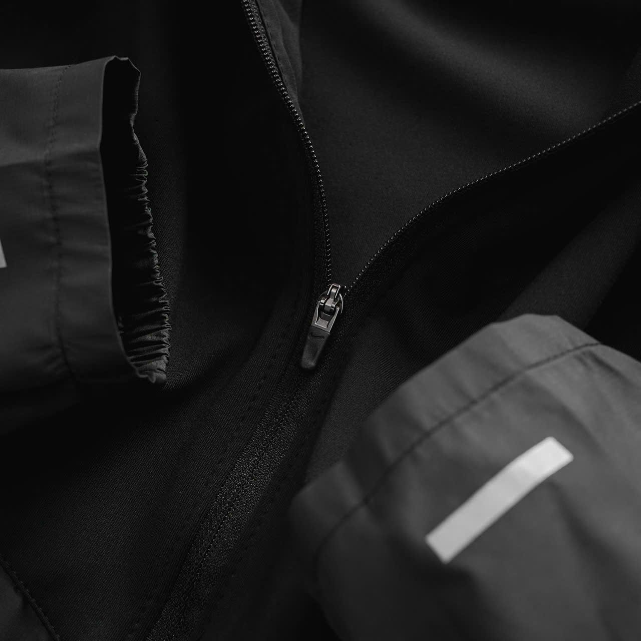  Áo khoác Nike Run Division Miler [DQ6488-010] 