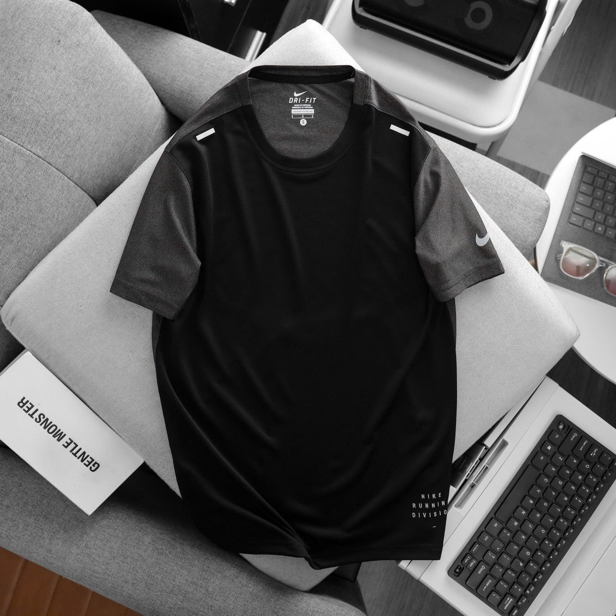  Áo Nike Running 2025 